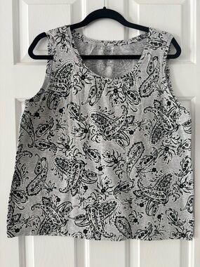 Jones New York Black & Gray Paisley Scoop Neck Tank